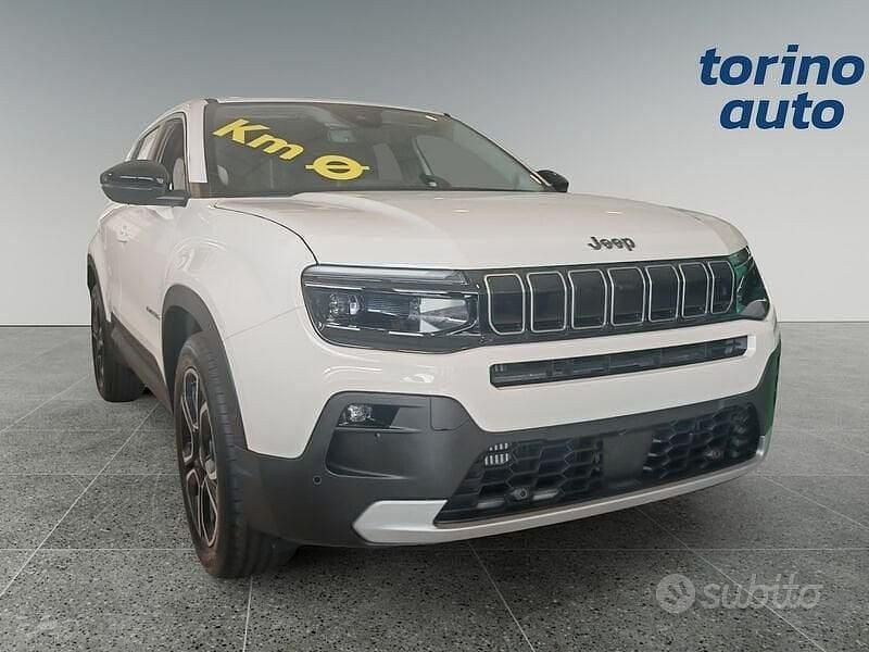 Usata Jeep Avenger Summit 100 CV (73 kW) 2024 Bianco SUV