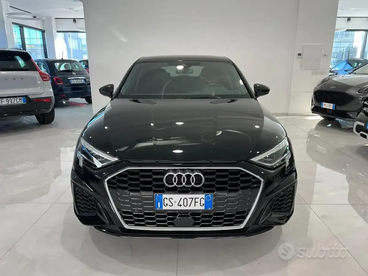 Usata Audi A3 S-Line 150 CV (110 kW) 2024 Nero Berlina