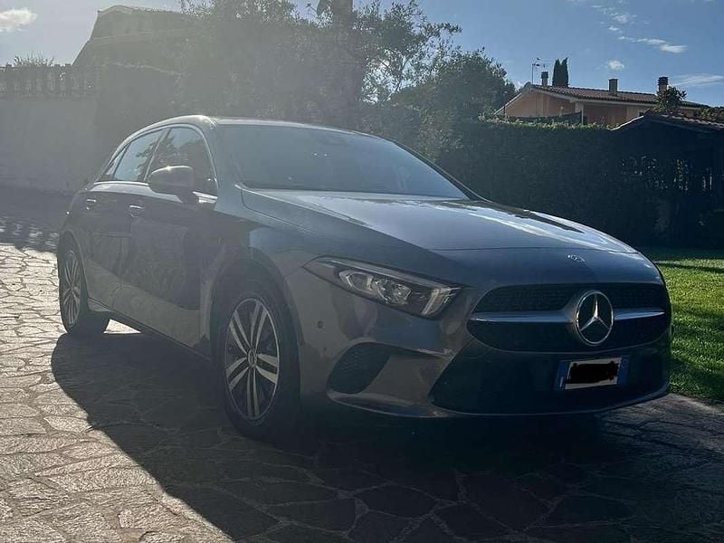 Usata Mercedes A250 160 CV (117 kW) 2020 Grigio Berlina