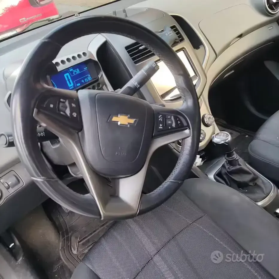 Usata Chevrolet Aveo 86 CV (63 kW) 2012 Bianco Berlina