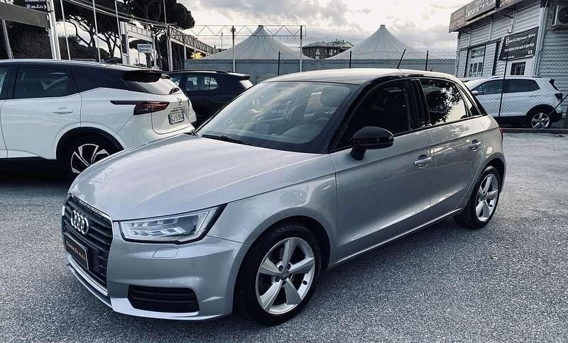 Usata Audi A1 Sportback Ambiente 116 CV (85 kW) 2015 Argento Utilitaria