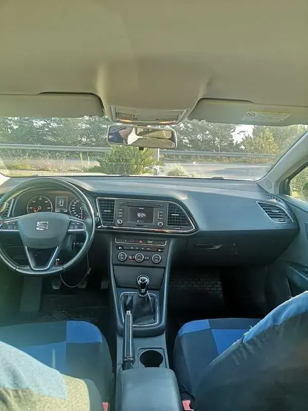 Usata Seat Leon Style 105 CV (77 kW) 2013 Berlina