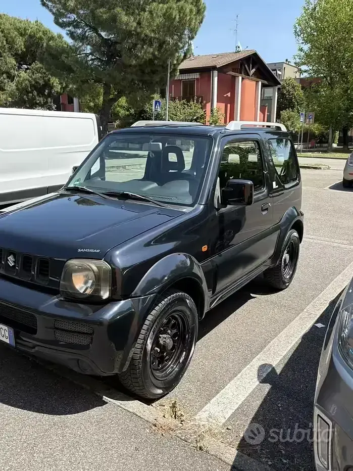 Usata Suzuki Jimny 2009 Nero SUV