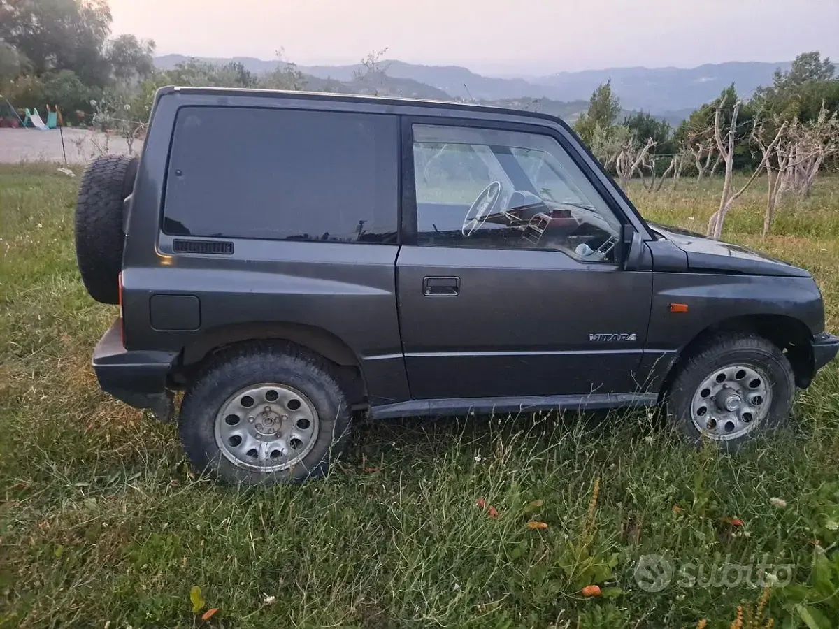 Usata Suzuki Vitara 1989
