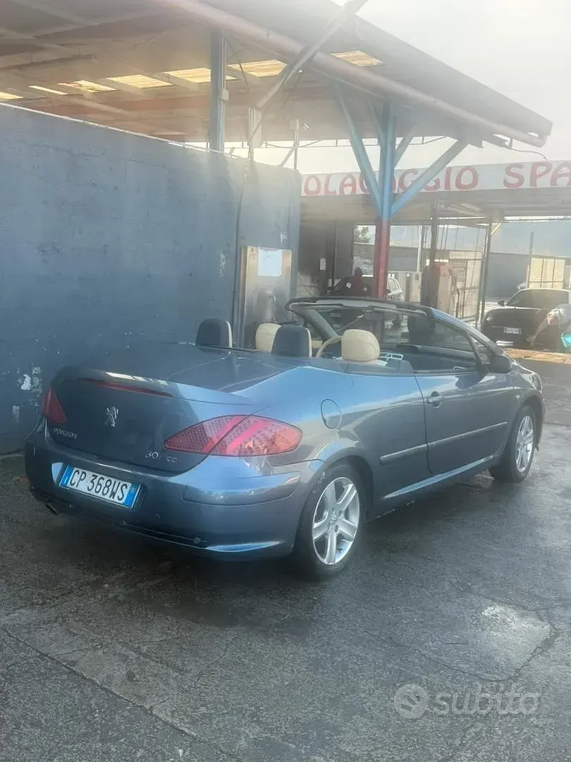 Usata Peugeot 307 CC 177 CV (130 kW) 2005 Grigio Cabrio