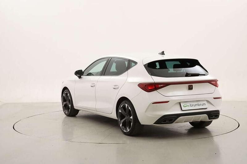 Usata Cupra Leon 150 CV (110 kW) 2024 Bianco Berlina