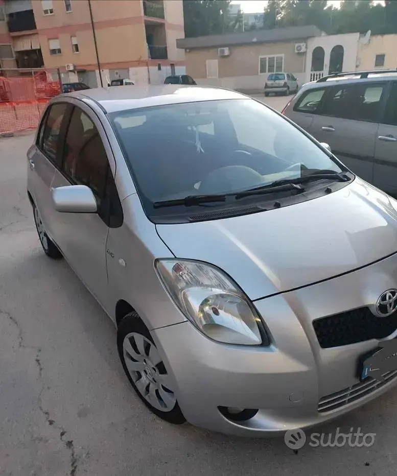 Usata Toyota Yaris 90 CV (66 kW) 2008 Utilitaria