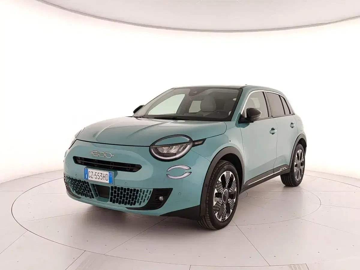 Usata Fiat 600 La Prima 100 CV (73 kW) 2025 Verde SUV