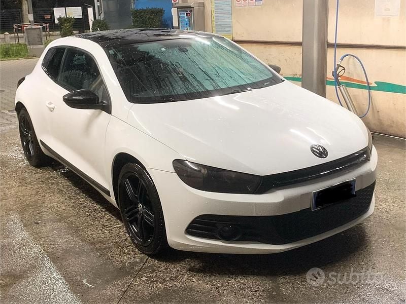 Usata VW Scirocco 140 CV (102 kW) 2013 Bianco Coupé