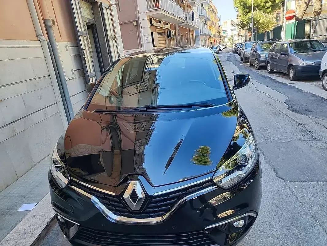 Usata Renault Scénic IV Business 110 CV (80 kW) 2017 Monovolume