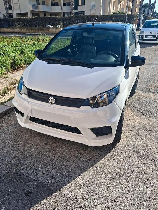 Usata 2020 Aixam City Coupé | 9500 € - Immagine 1/1