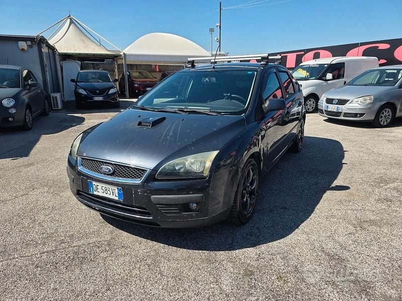 Usata Ford Focus 115 CV (84 kW) 2007 Blu Berlina