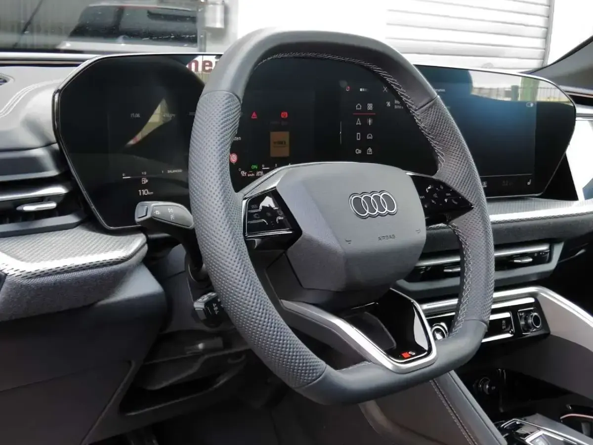 Usata Audi Q5 S-Line 204 CV (150 kW) 2025 Grigio SUV
