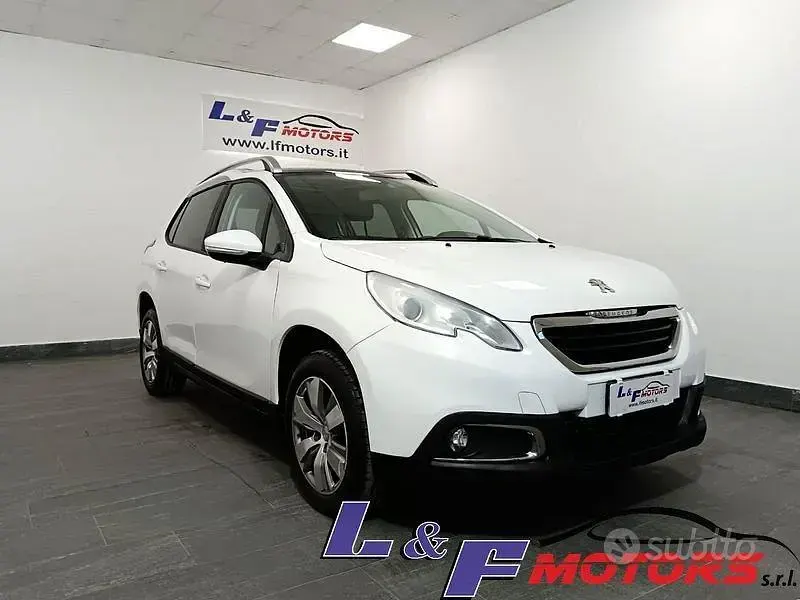 Usata Peugeot 2008 Allure 81 CV (59 kW) 2016 Bianco SUV