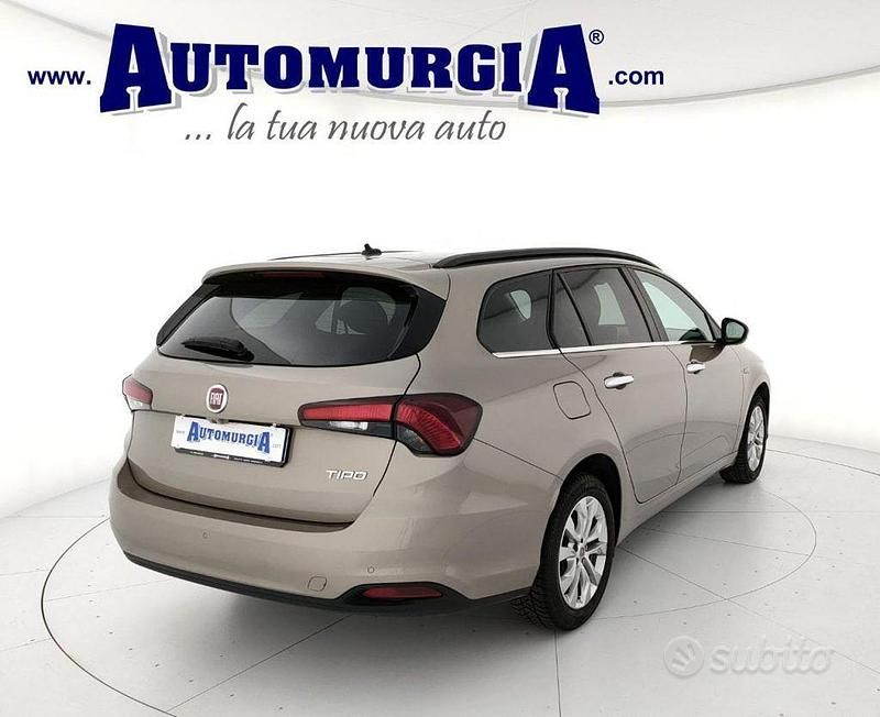 Usata Fiat Tipo Lounge 120 CV (88 kW) 2019 Perla Station wagon