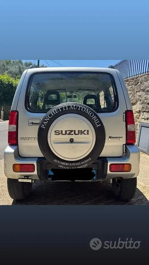 Usata Suzuki Jimny 86 CV (63 kW) 2008 Grigio SUV