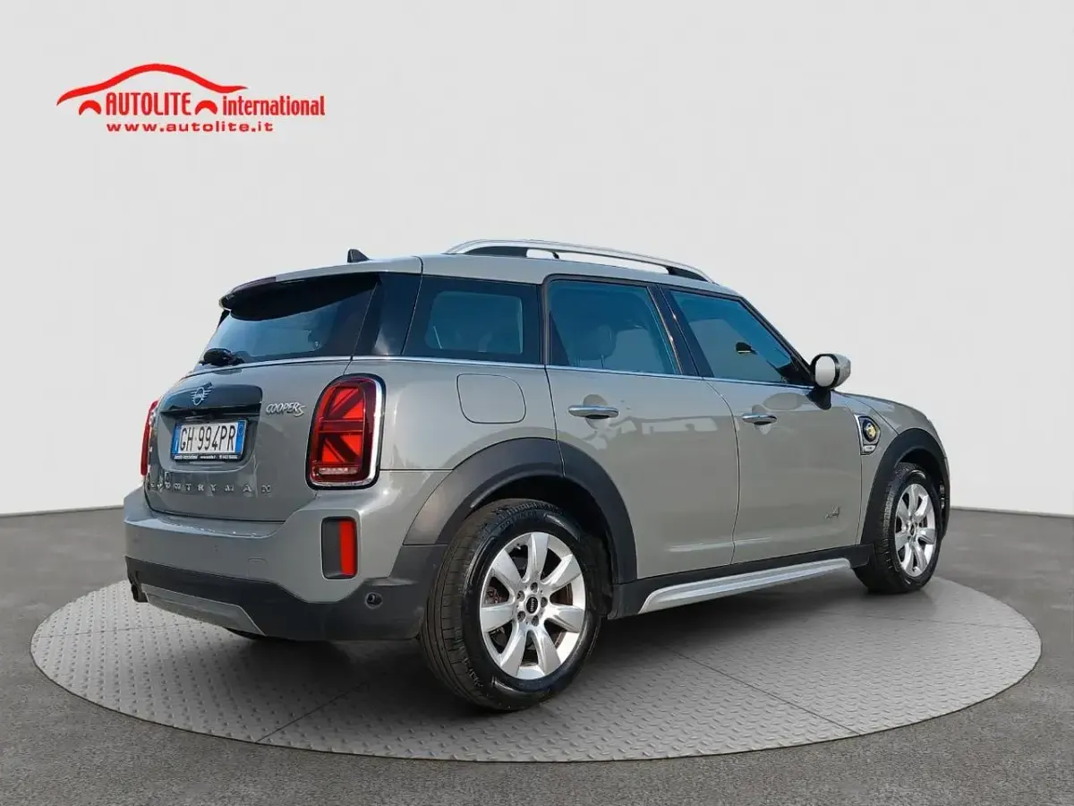 Usata Mini Cooper Countryman Business 125 CV (91 kW) 2021 Giallo SUV