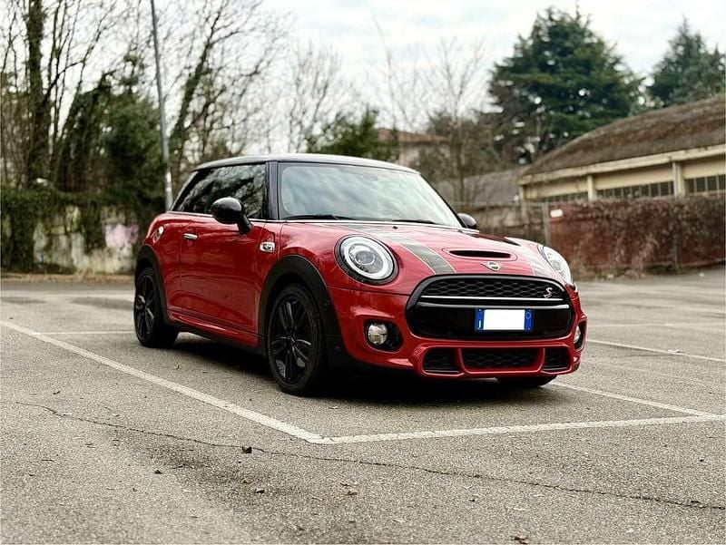 Usata Mini John Cooper Works 192 CV (141 kW) 2019 Rosso Utilitaria