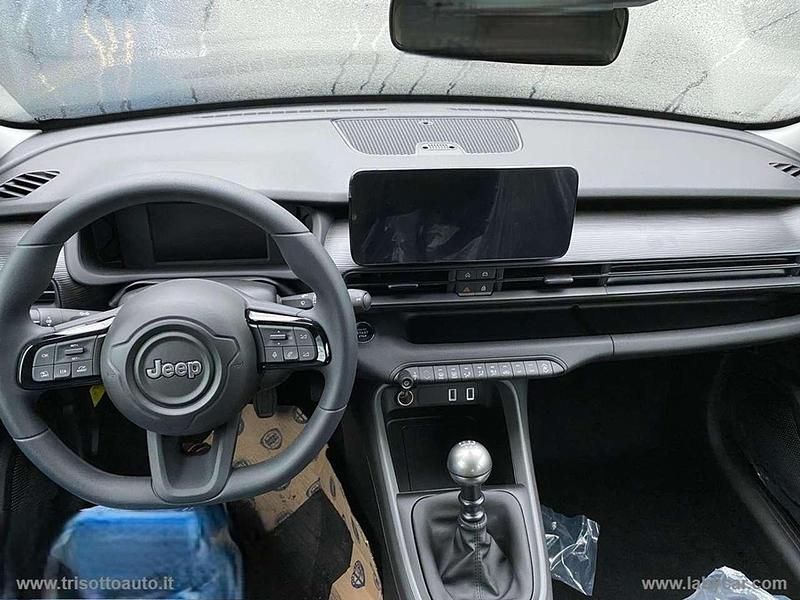 Nuova Jeep Avenger Longitude 101 CV (74 kW) 2026 Nero SUV