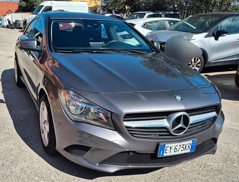 Usata Mercedes CLA180 Executive 109 CV (80 kW) 2015 Berlina
