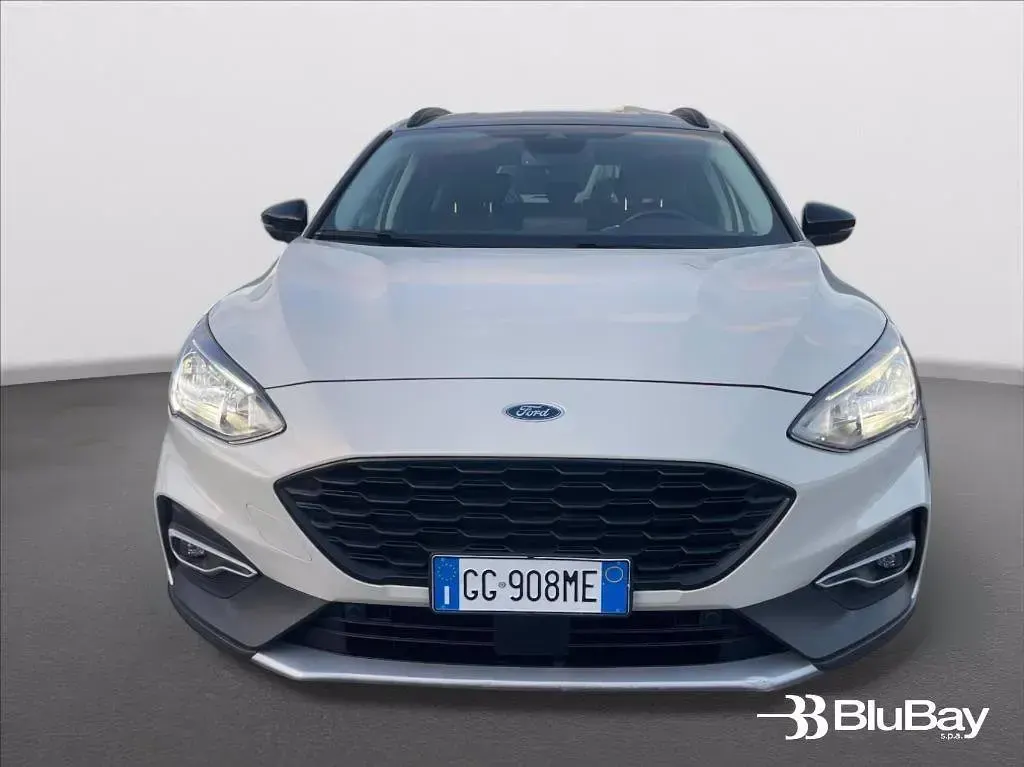 Usata Ford Focus Active 125 CV (91 kW) 2021 Bianco Berlina