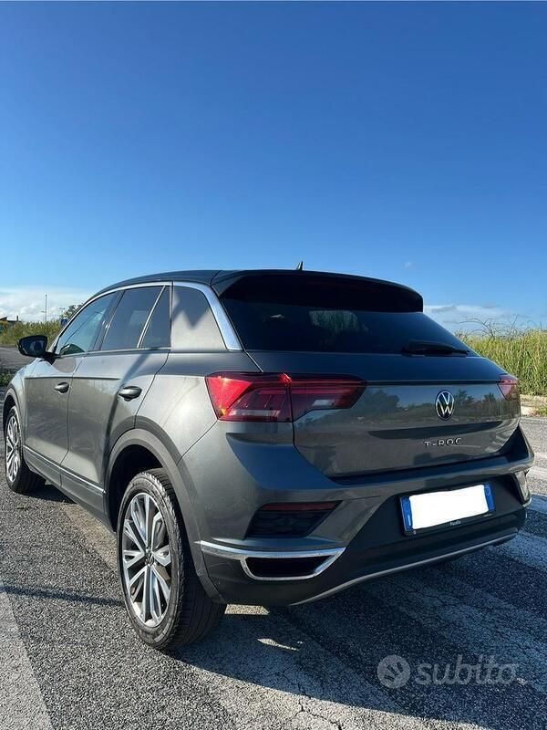 Usata VW T-Roc Sport 150 CV (110 kW) 2021 Grigio SUV