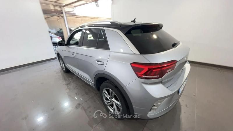 Usata VW T-Roc R-line 150 CV (110 kW) 2022 Argento SUV
