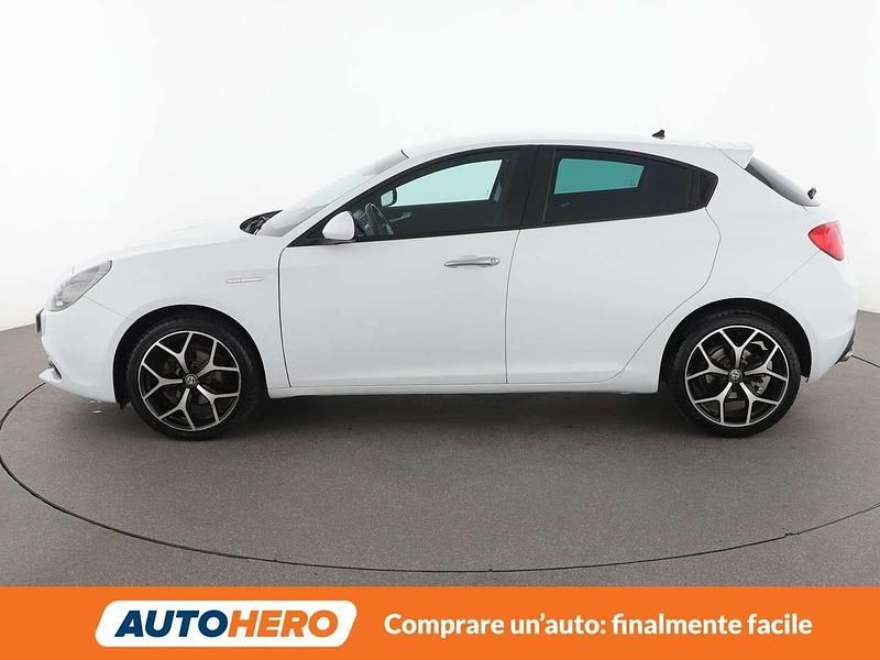 Usata Alfa Romeo Giulietta Super 120 CV (88 kW) 2017 Bianco Utilitaria