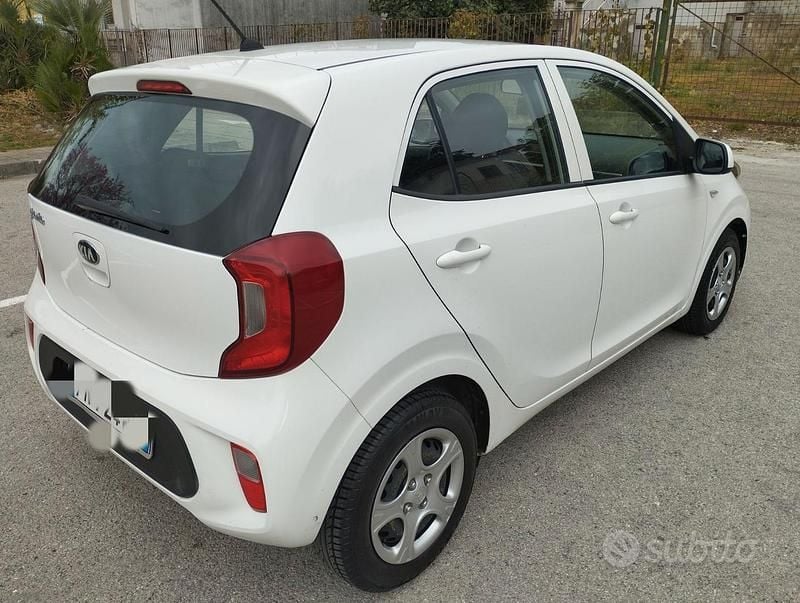Usata Kia Picanto 68 CV (50 kW) 2018 Bianco Utilitaria