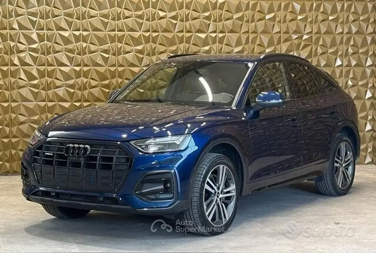 Usata Audi Q5 Ambiente 204 CV (150 kW) 2022 Blu SUV