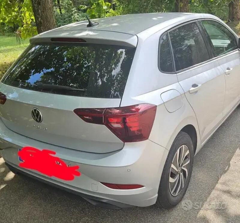Usata VW Polo Style 95 CV (69 kW) 2023 Grigio Utilitaria