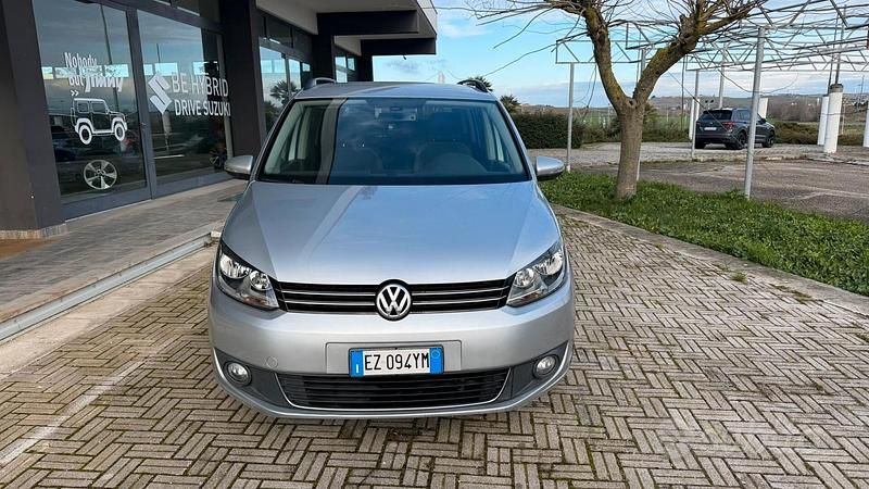 Usata VW Touran Comfortline 104 CV (76 kW) 2015 Grigio Monovolume