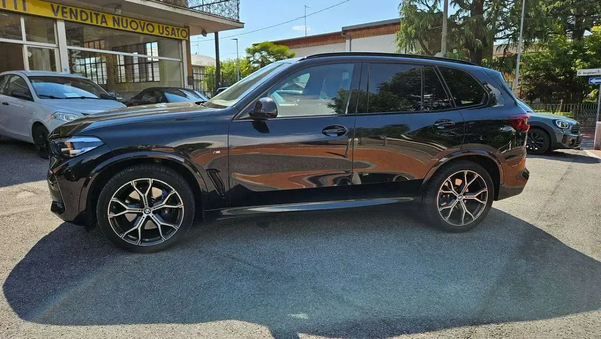 Usata BMW X5 M Sport 286 CV (210 kW) 2022 Black sapphire met SUV