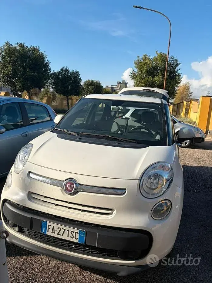 Usata Fiat 500L Living 85 CV (62 kW) 2015 Bianco Monovolume