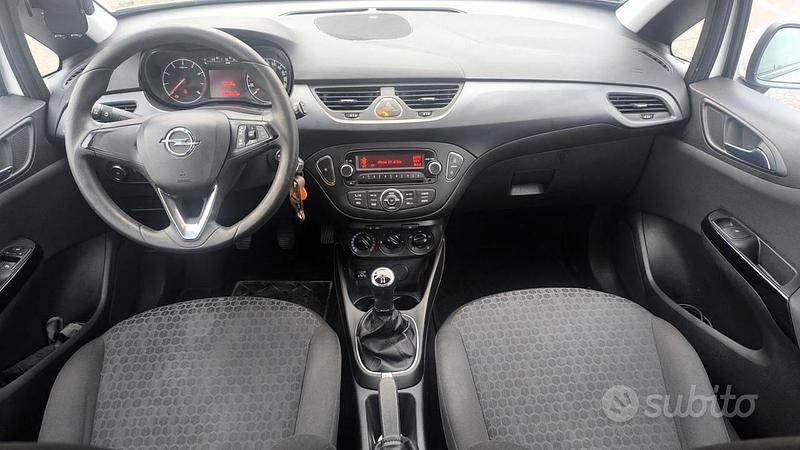 Usata Opel Corsa 69 CV (50 kW) 2017 Bianco Utilitaria