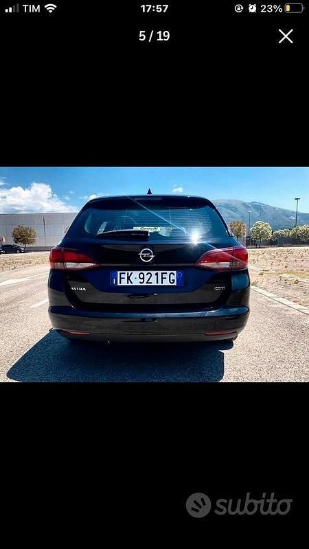 Usata Opel Astra 136 CV (100 kW) 2017 Nero Station wagon