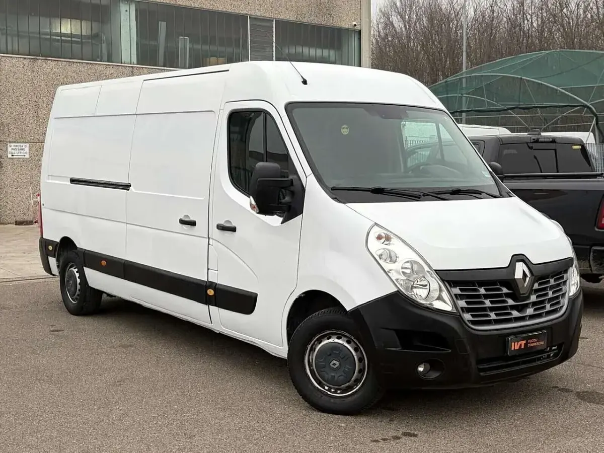 Usata Renault Master 145 CV (106 kW) 2019 Bianco Furgone