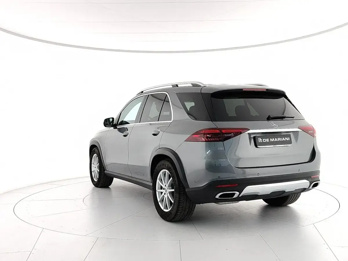 Usata Mercedes GLE300 Advanced 269 CV (197 kW) 2025 Argento selenite SUV