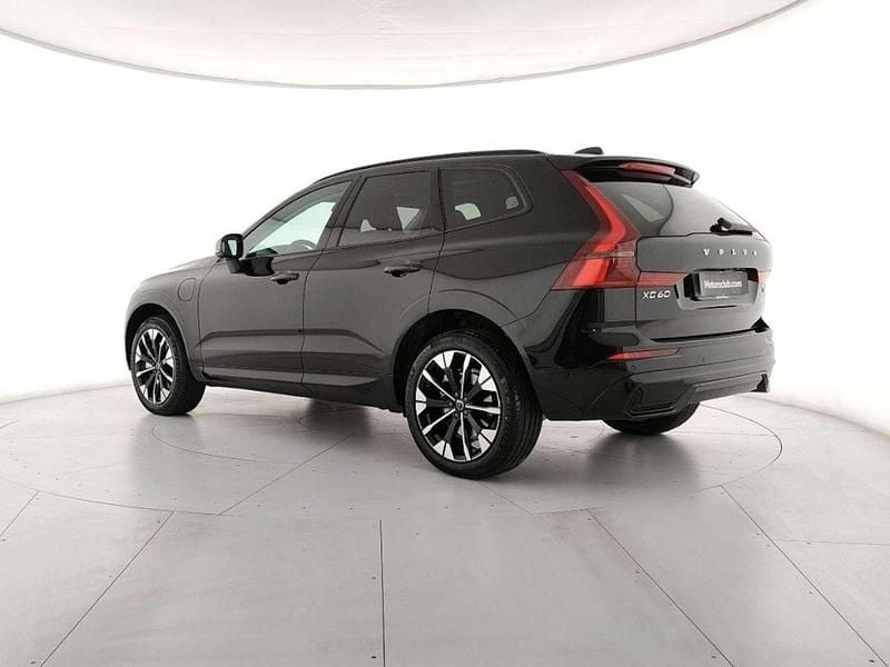 Nuova Volvo XC60 Ultra 253 CV (186 kW) 2025 Nero SUV