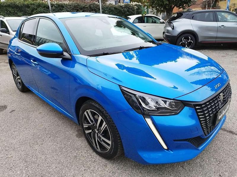 Usata Peugeot 208 Allure 101 CV (74 kW) 2021 Blu Utilitaria