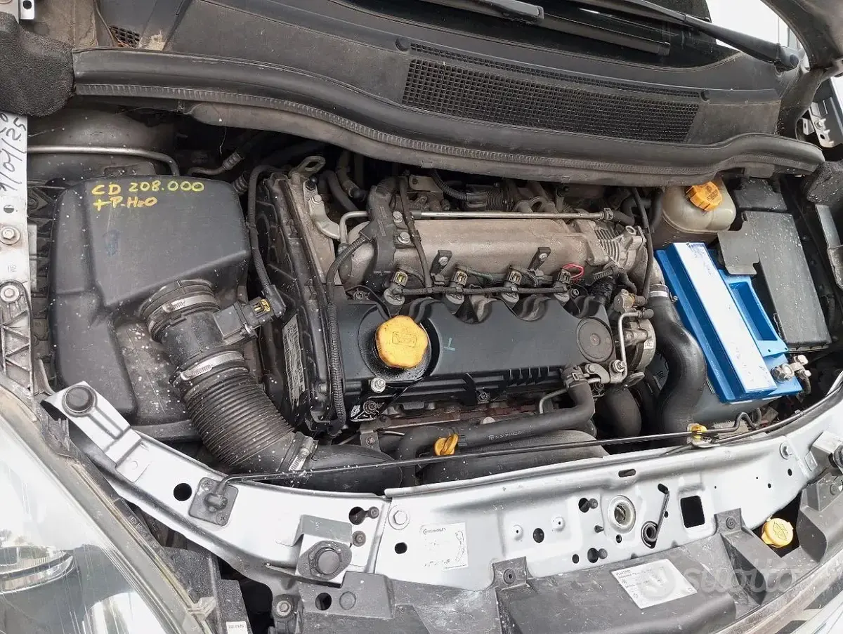 Usata Opel Zafira 120 CV (88 kW) 2006 Grigio Monovolume