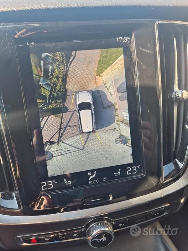 Usata Volvo V60 CC Plus 190 CV (139 kW) 2019 Bianco Station wagon