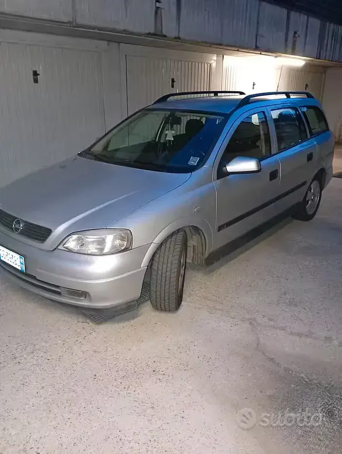 Usata Opel Astra 75 CV (55 kW) 2002 Station wagon