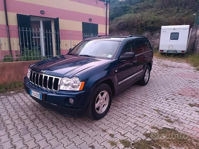 Usata Jeep Cherokee 2005 Blu SUV