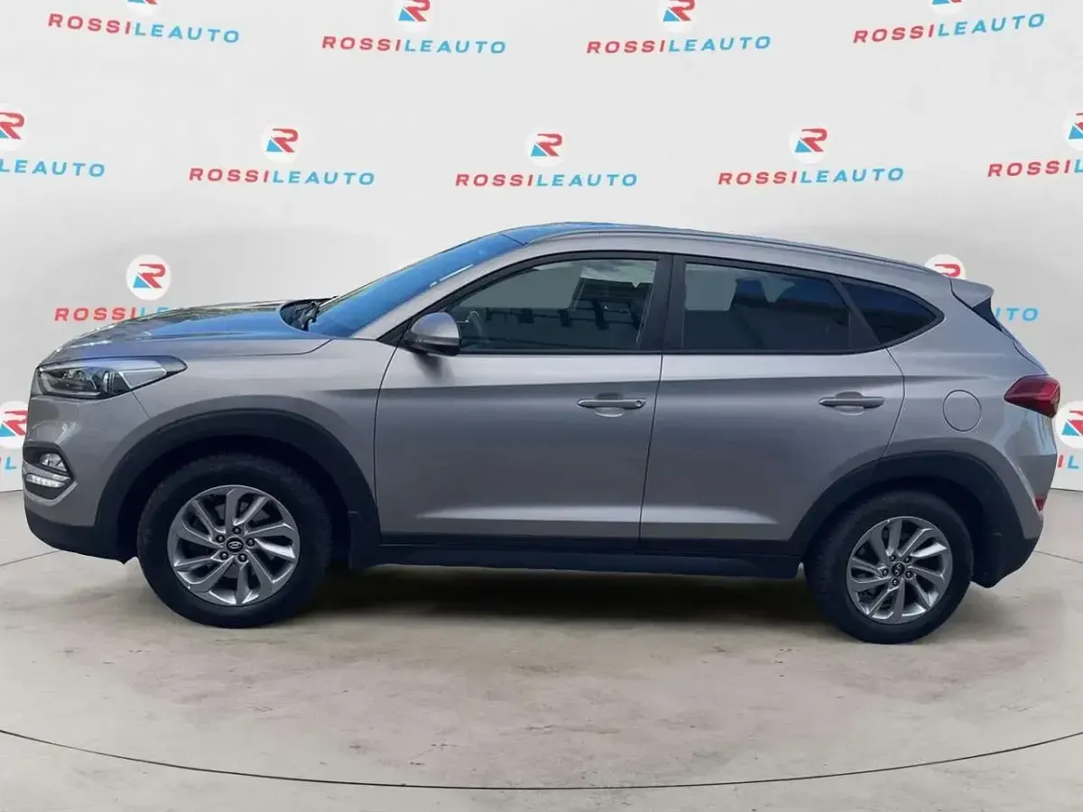 Usata Hyundai Tucson Comfort 116 CV (85 kW) 2017 Beige SUV