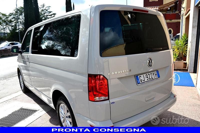 Usata VW Caravelle 150 CV (110 kW) 2022 Beige Monovolume