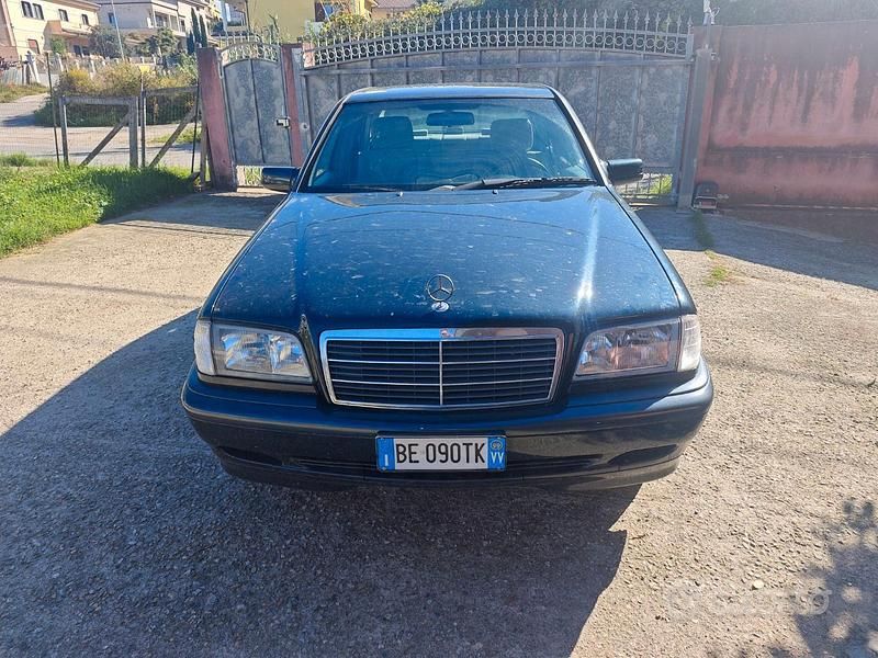 Usata Mercedes C220 125 CV (91 kW) 1999