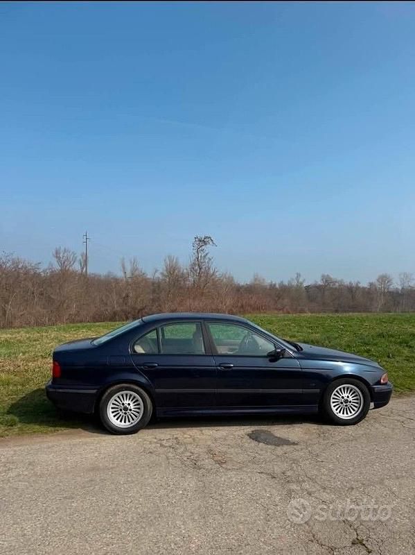 Usata BMW 528 193 CV (141 kW) 1999 Blu Berlina