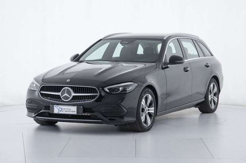 Nero Usata 2022 Mercedes C220 Tre volumi | 35.900 € (Ottimo prezzo) - Immagine 1/4