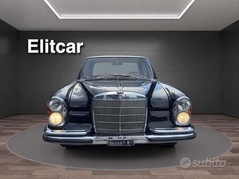 Usata Mercedes S250 145 CV (106 kW) 1960 Nero Berlina